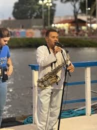 Jurandir no barco